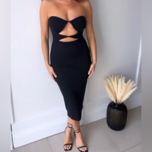 Zara Strapless Cut Out Dress - Picture 2 of 12